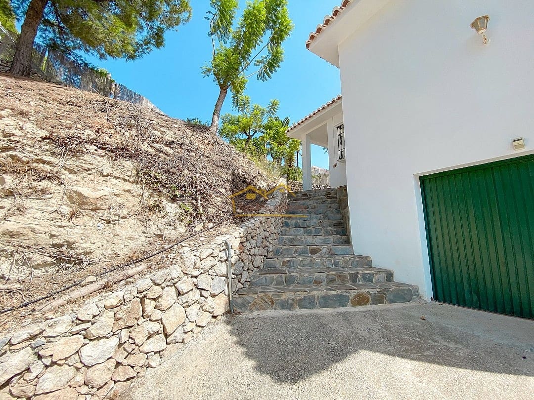 3 sovrum Villa att hyra i Frigiliana med pool garage - 2 500 € (Ref: 4734950)