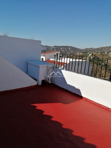 5 makuuhuone Omakotitalo vuokrattavana paikassa Frigiliana - 900 € (Ref: 4786636)