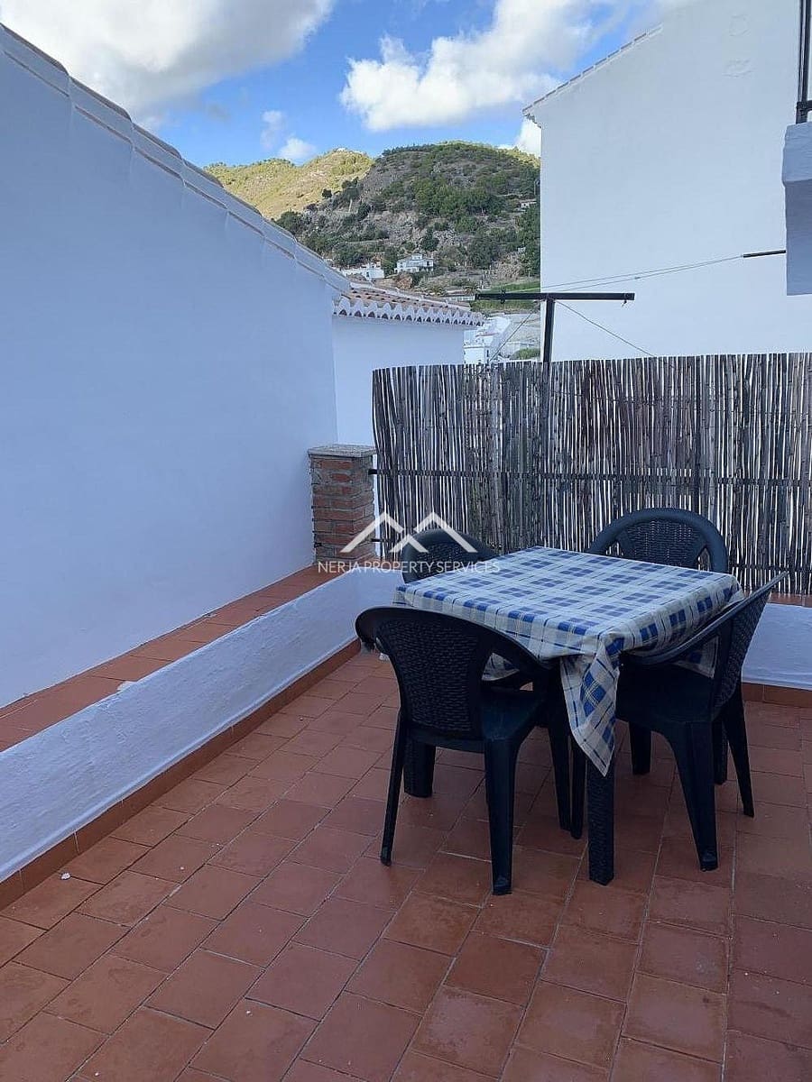 5 bedroom Townhouse for rent in Frigiliana - € 900 (Ref: 4786636)