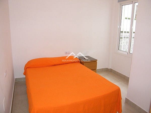 3 makuuhuone Huoneisto vuokrattavana paikassa Nerja - 1 100 € (Ref: 4815423)