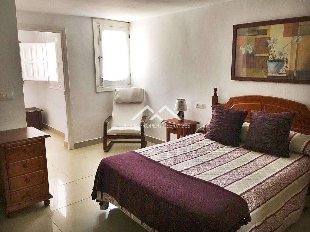 3 soverom Hus til leie i Nerja med svømmebasseng - € 1 200 (Ref: 4914529)
