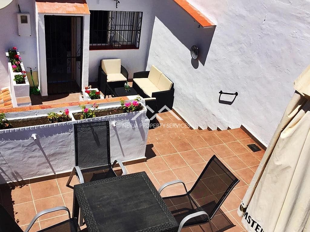 3 soverom Hus til leie i Nerja med svømmebasseng - € 1 200 (Ref: 4914529)