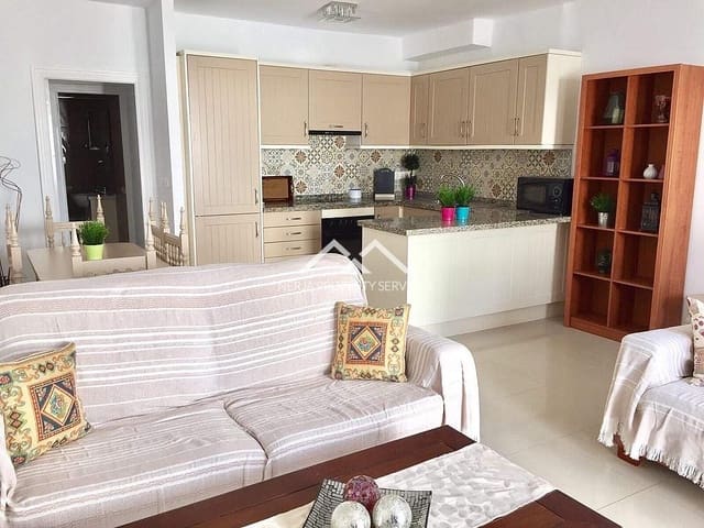 3 soverom Hus til leie i Centro, Nerja med svømmebasseng - € 1 200 (Ref: 4914529)