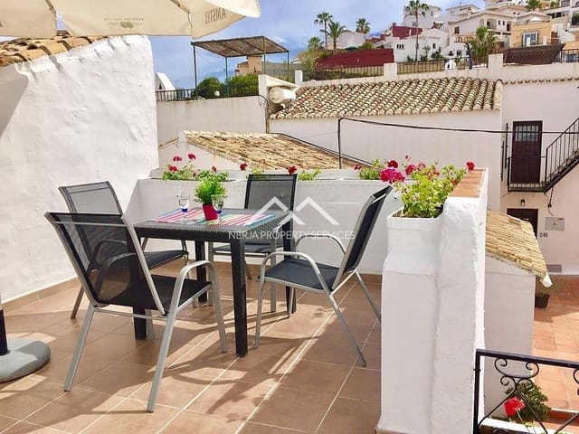 3 soverom Hus til leie i Centro, Nerja med svømmebasseng - € 1 200 (Ref: 4914529)