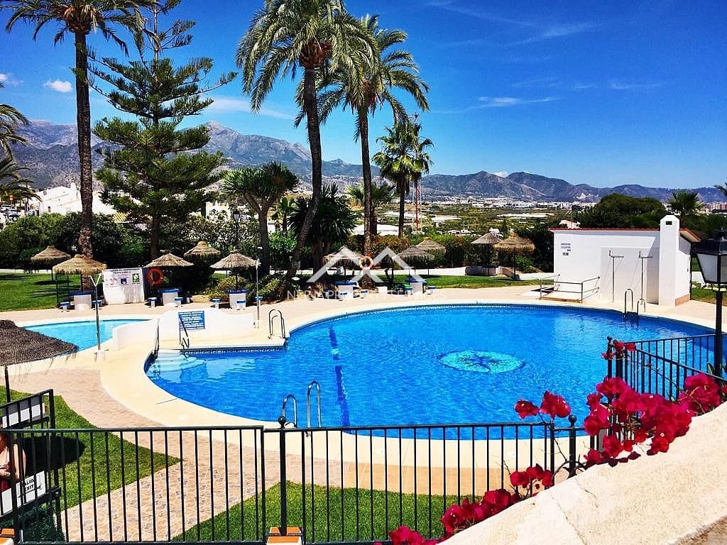 3 soverom Hus til leie i Nerja med svømmebasseng - € 1 200 (Ref: 4914529)