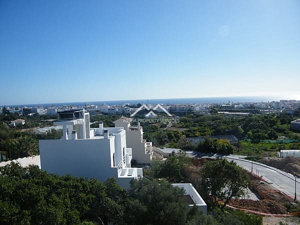 3 makuuhuone Huvila vuokrattavana paikassa Nerja mukana uima-altaan - 1 800 € (Ref: 4949739)