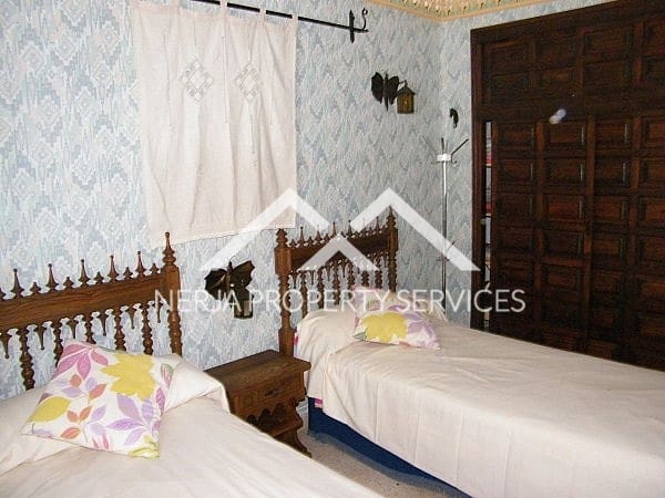 2 sovrum Villa att hyra i Centro, Nerja med pool garage - 1 600 € (Ref: 5058383)