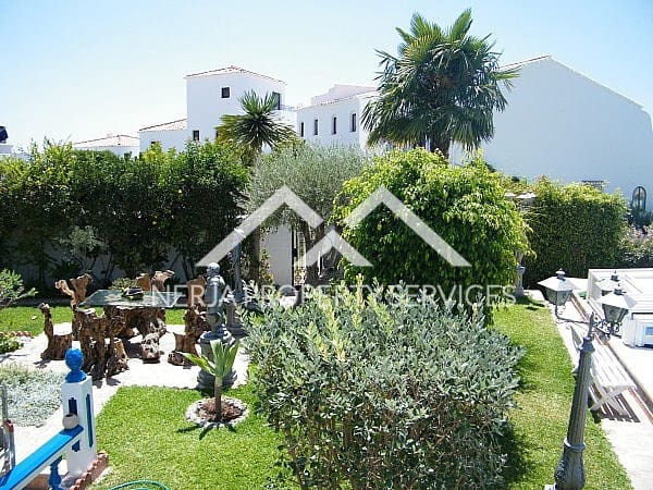 2 sovrum Villa att hyra i Nerja med pool garage - 1 600 € (Ref: 5058383)