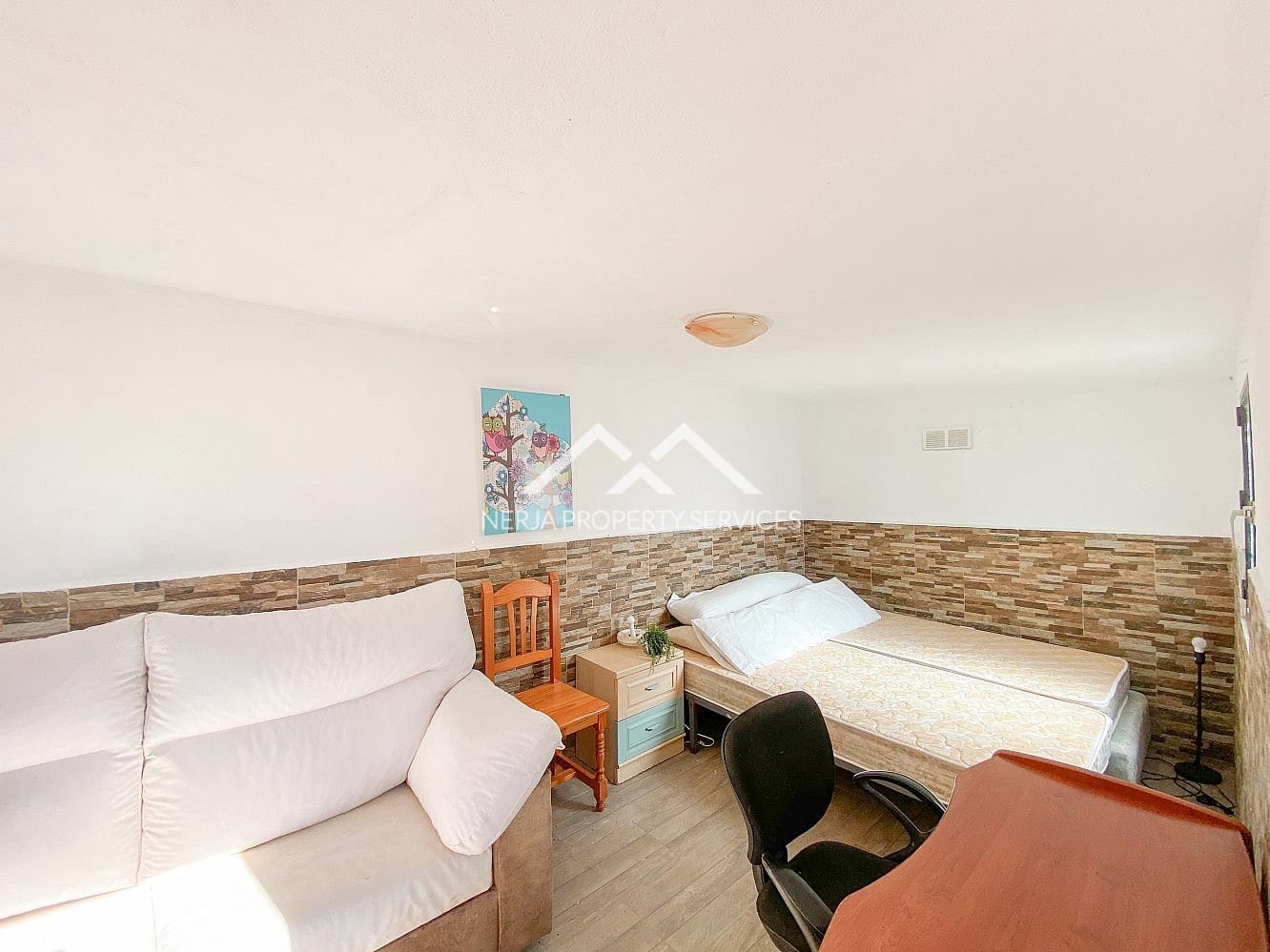 2 bedroom Villa for rent in Nerja with pool garage - € 1,600 (Ref: 5058383)