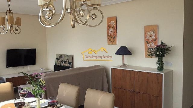 5 soveværelse Villa til salg i El Peñoncillo, Torrox med swimmingpool - € 680.000 (Ref: 5081722)