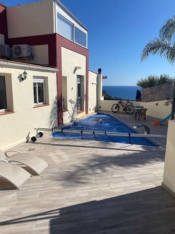 5 soveværelse Villa til salg i El Peñoncillo, Torrox med swimmingpool - € 680.000 (Ref: 5081722)