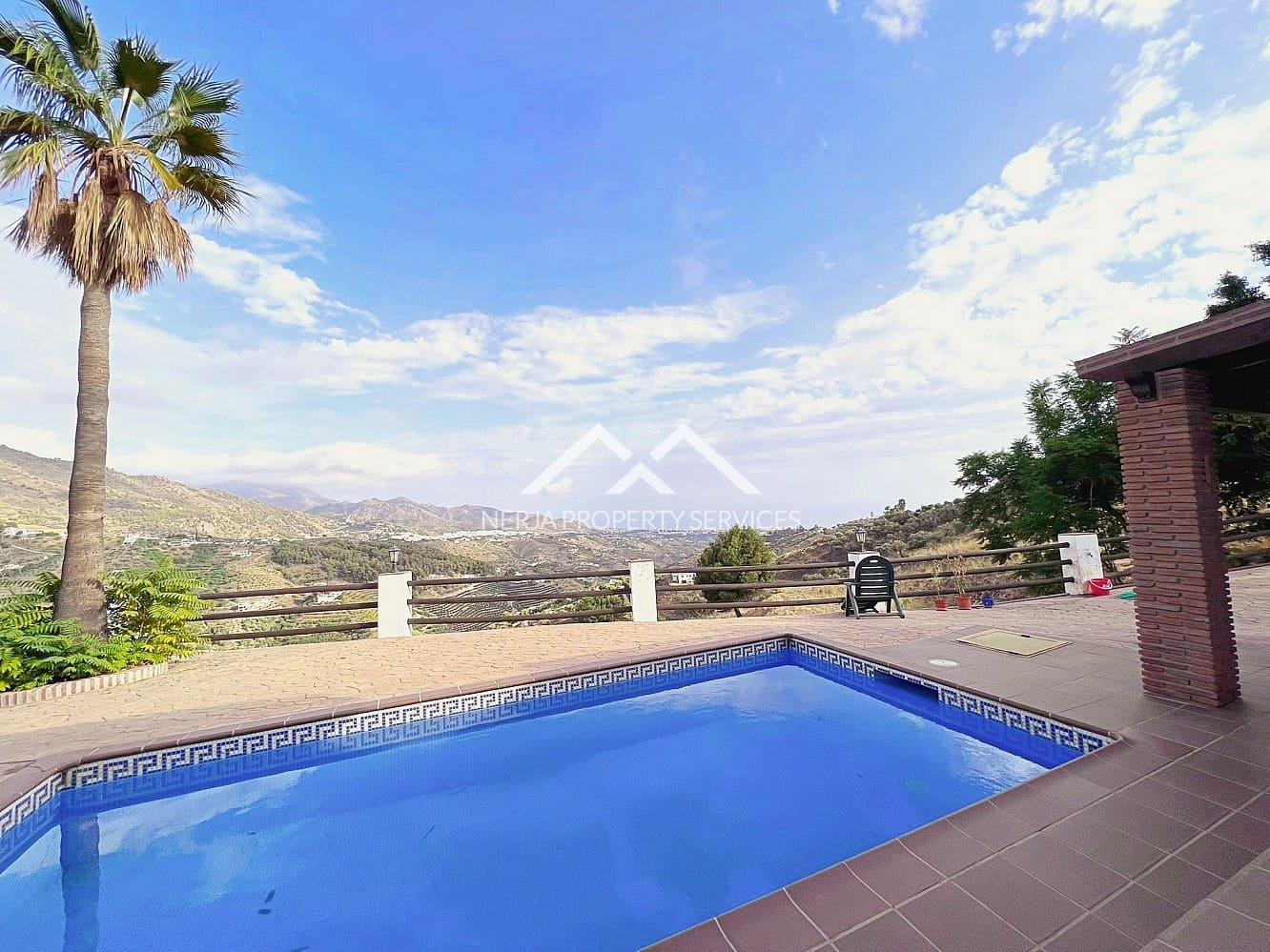 2 slaapkamer Villa te huur in Frigiliana met zwembad garage - € 1.400 (Ref: 5087260)