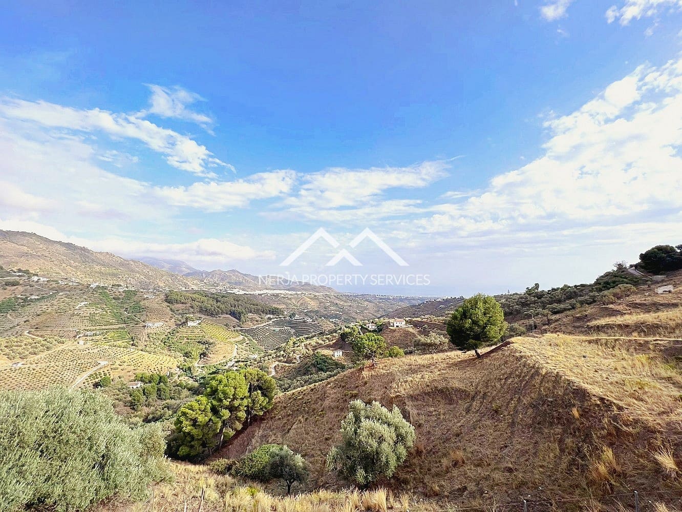 2 slaapkamer Villa te huur in Frigiliana met zwembad garage - € 1.400 (Ref: 5087260)