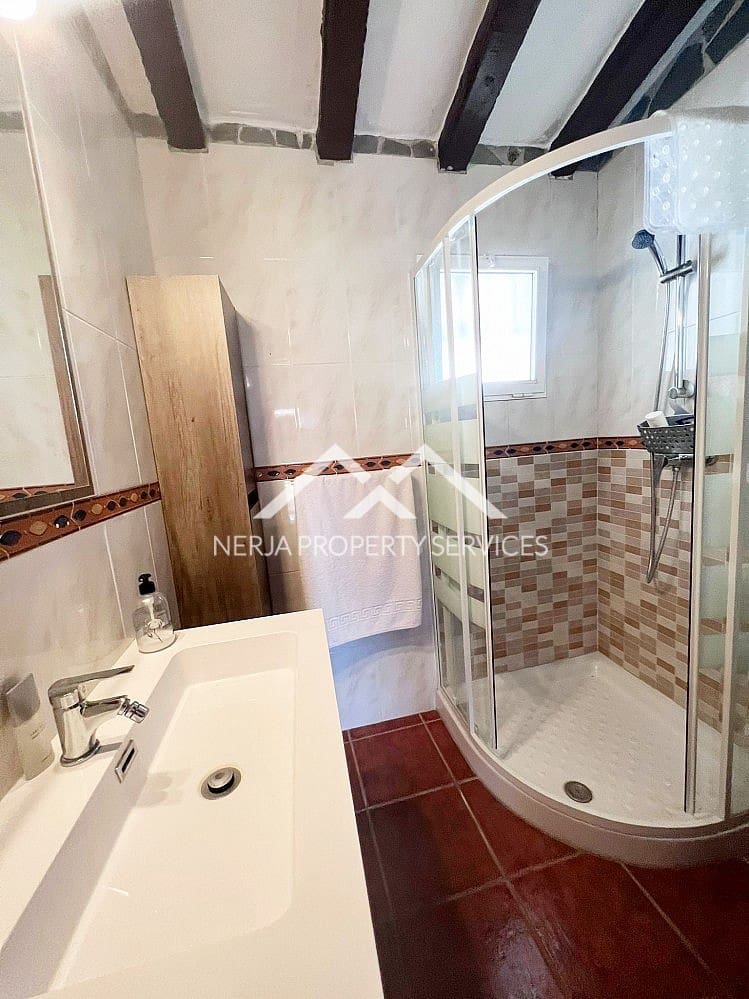 2 camera da letto Villa da affittare in Frigiliana con piscina garage - 1.400 € (Rif: 5507385)