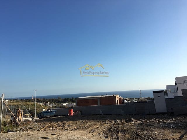 Undeveloped Land for sale in Centro, Nerja - € 265,000 (Ref: 5843324)