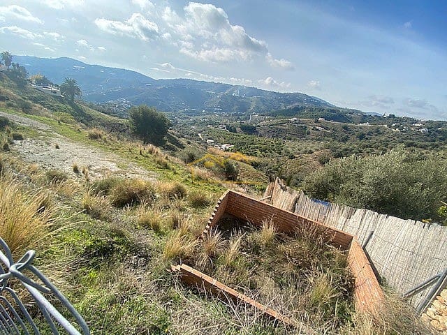 Rakentamaton maa myytävänä paikassa Frigiliana - 95 000 € (Ref: 5976681)