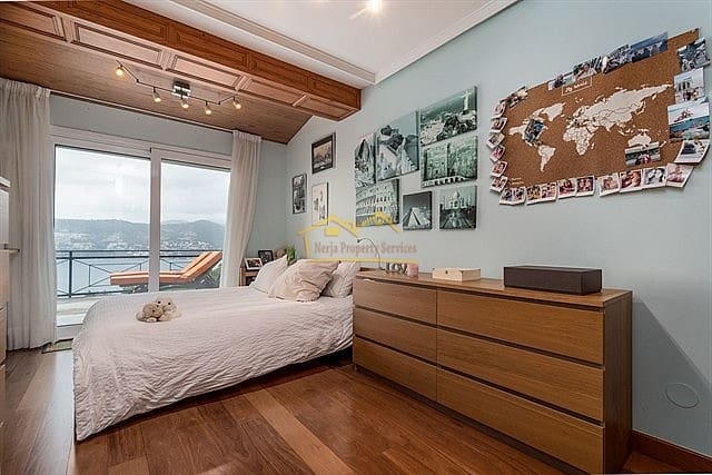 7 bedroom Villa for sale in La Herradura with pool - € 2,500,000 (Ref: 6266764)