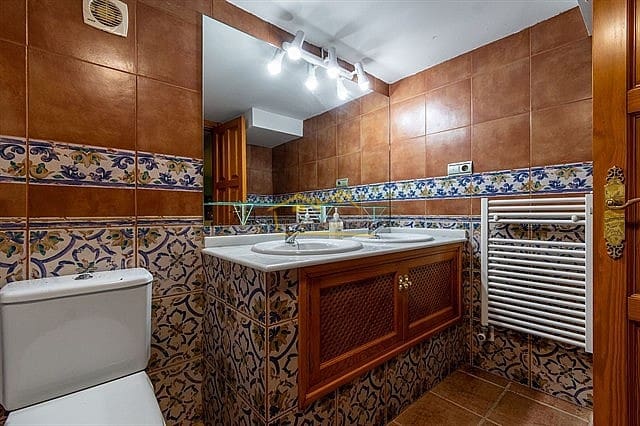 7 bedroom Villa for sale in La Herradura with pool - € 2,500,000 (Ref: 6266764)