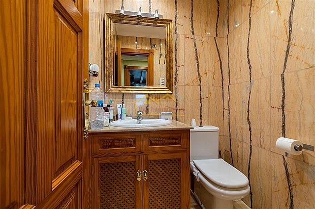 7 bedroom Villa for sale in La Herradura with pool - € 2,500,000 (Ref: 6266764)