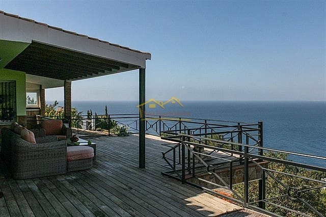 7 bedroom Villa for sale in La Herradura with pool - € 2,500,000 (Ref: 6266764)