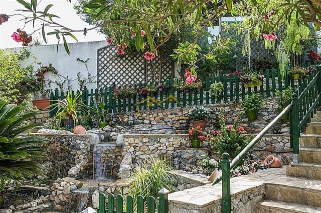 7 bedroom Villa for sale in La Herradura with pool - € 2,500,000 (Ref: 6266764)