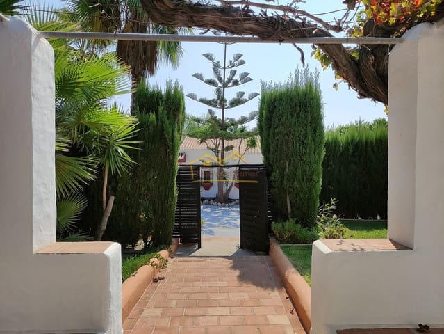 9 soverom Villa til salgs i Frigiliana med svømmebasseng garasje - € 3 200 000 (Ref: 6352960)