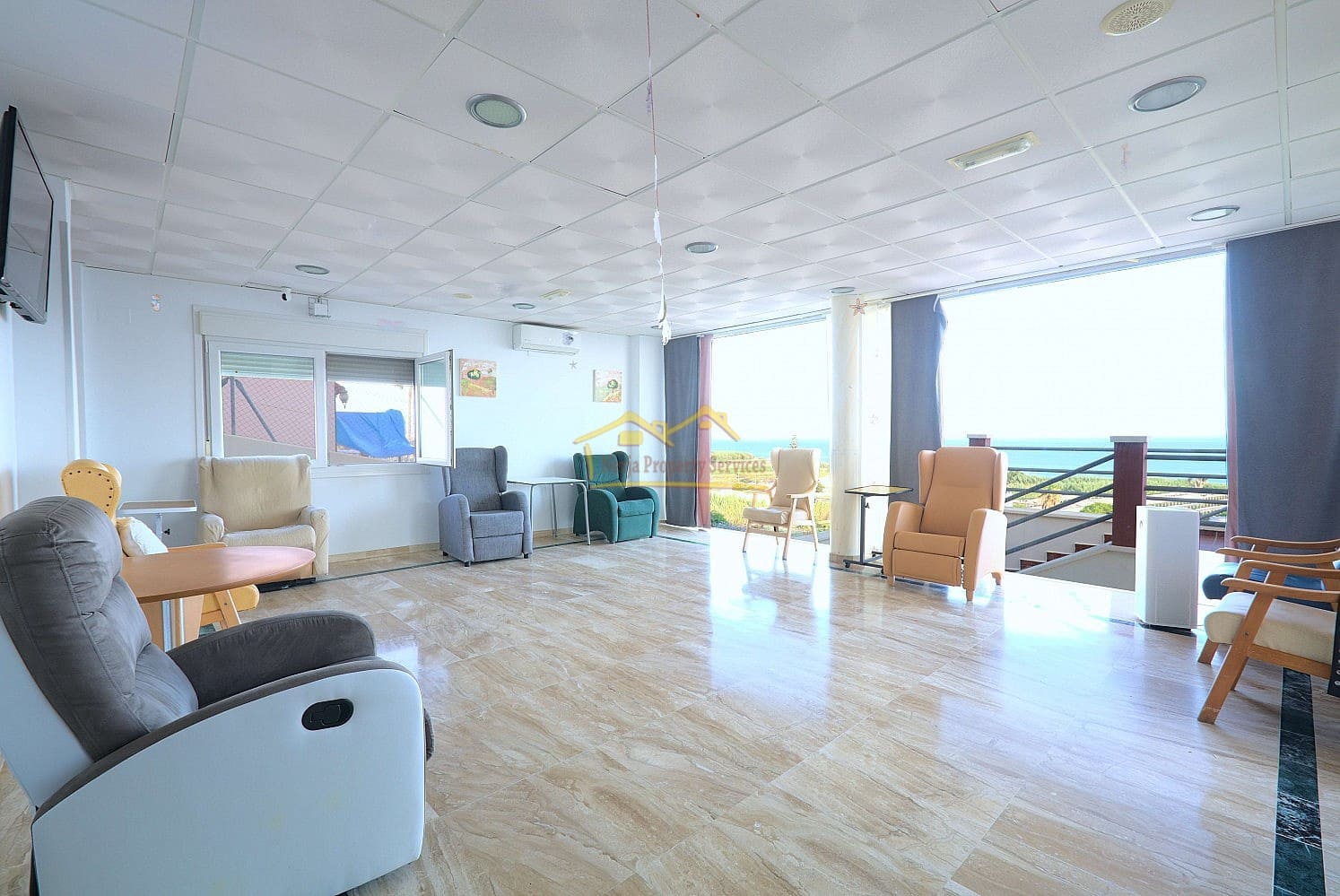 12 soveværelse Villa til salg i Almayate med garage - € 650.000 (Ref: 6588524)