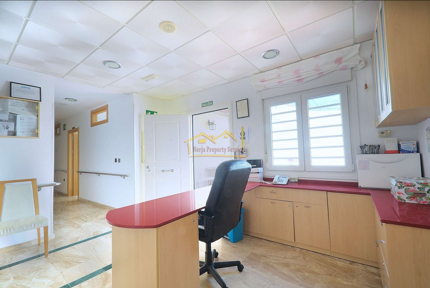 12 soveværelse Villa til salg i Almayate med garage - € 650.000 (Ref: 6588524)