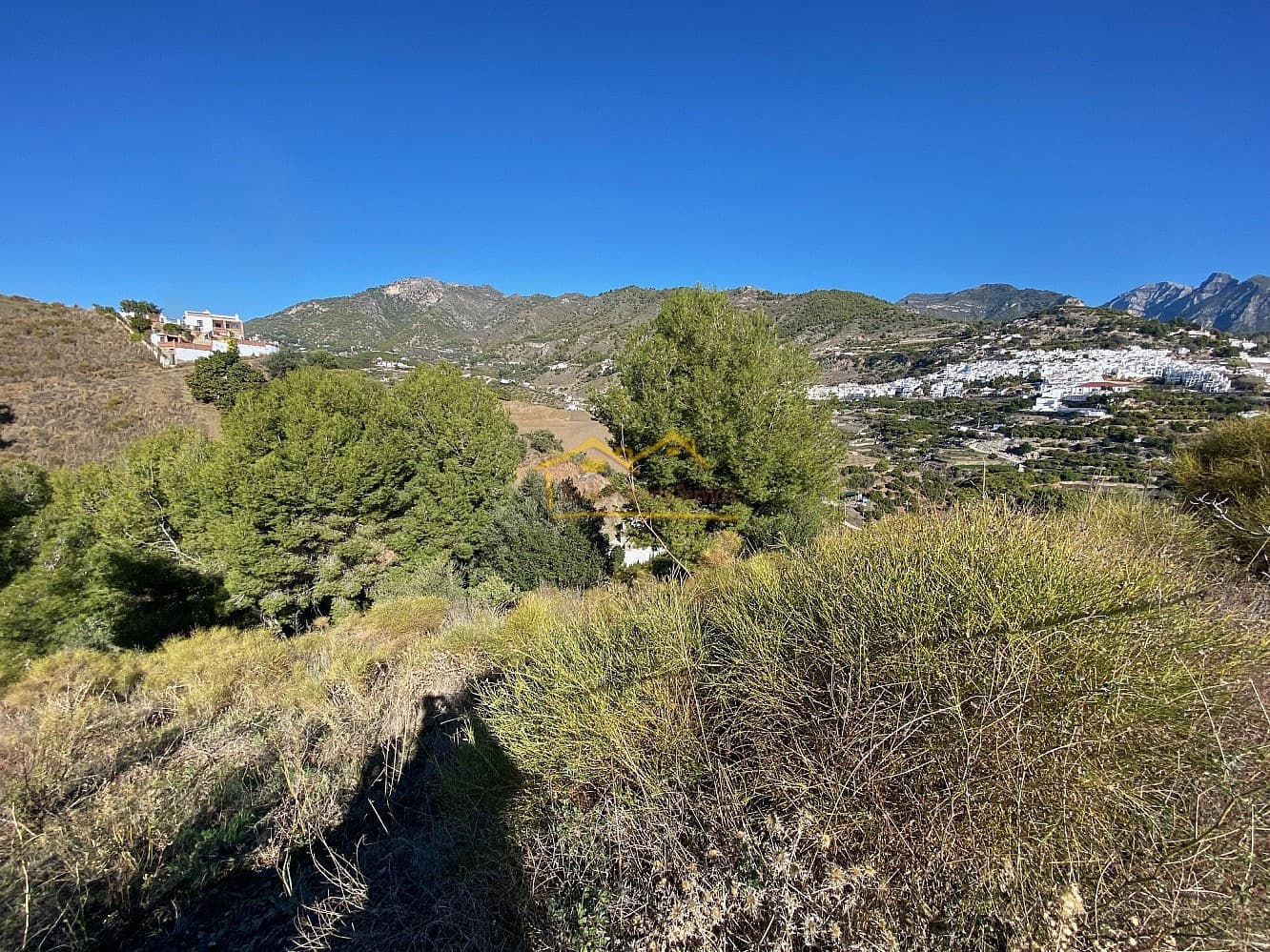 Grunde uden byggetilladelser til salg i Frigiliana - € 150.000 (Ref: 6639703)