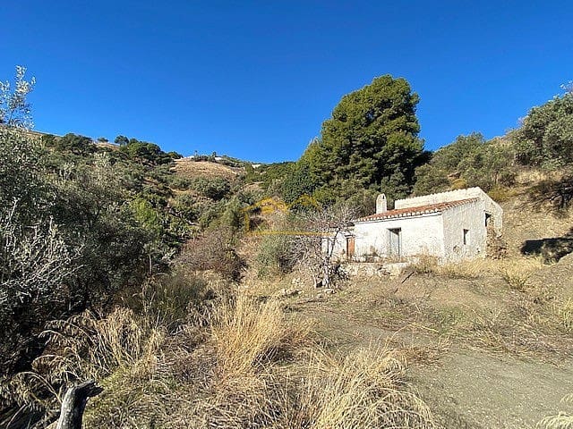 Grunde uden byggetilladelser til salg i Frigiliana - € 185.000 (Ref: 6639704)