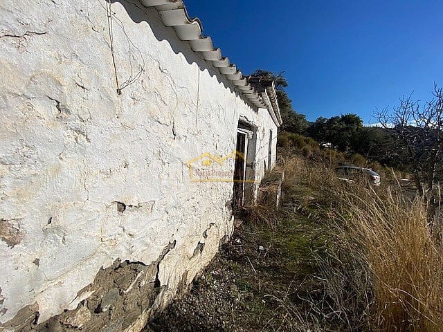 Grunde uden byggetilladelser til salg i Frigiliana - € 185.000 (Ref: 6639704)