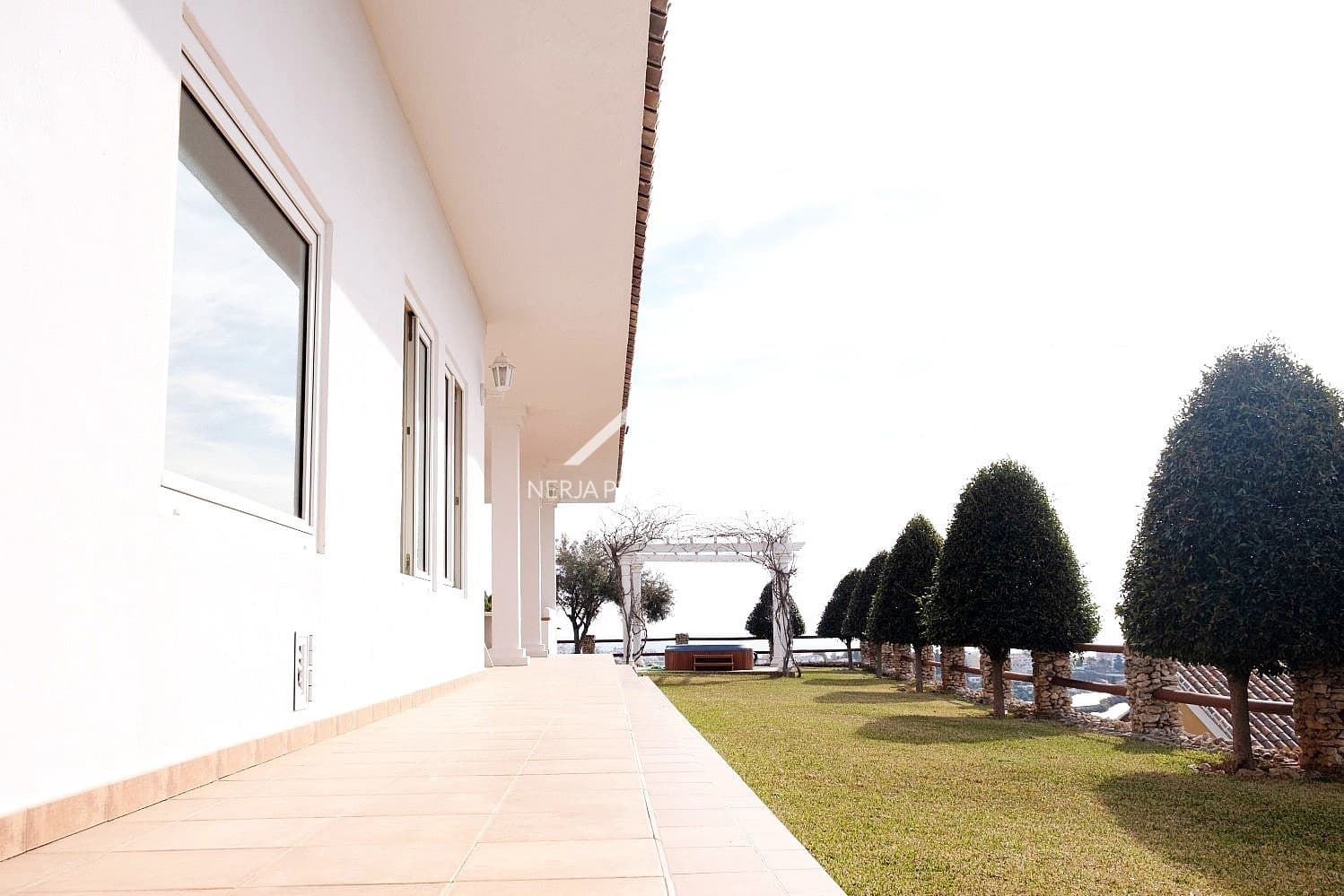 3 soveværelse Villa til salg i Torrox-Costa - € 675.000 (Ref: 6639705)