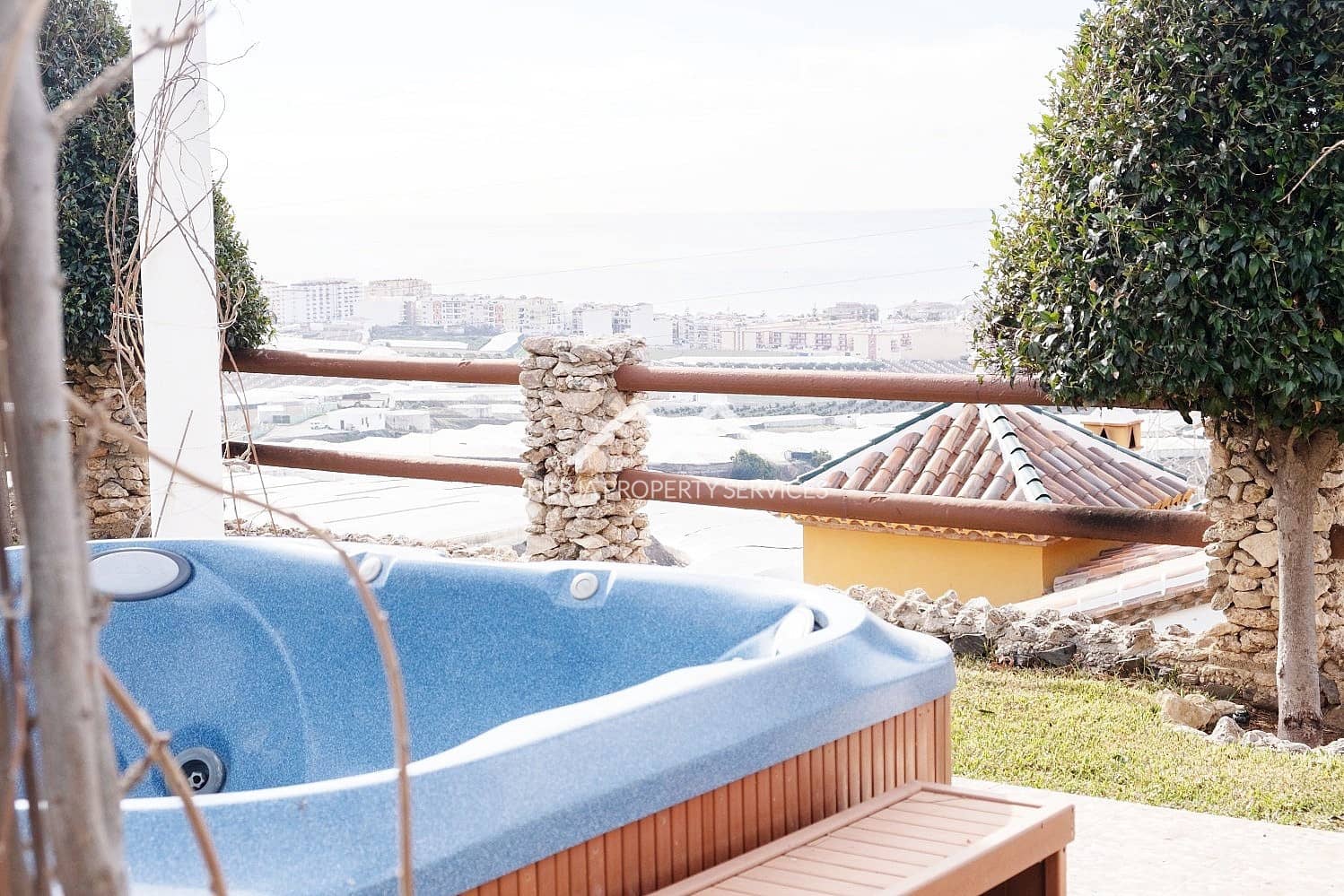 3 soveværelse Villa til salg i Torrox-Costa - € 675.000 (Ref: 6639705)