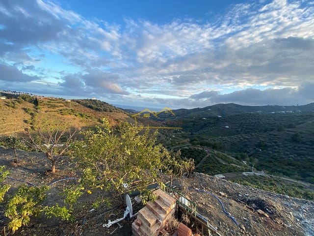 Finka/Dom wiejski na sprzedaż w Frigiliana z garażem - 180 000 € (Ref: 6707763)