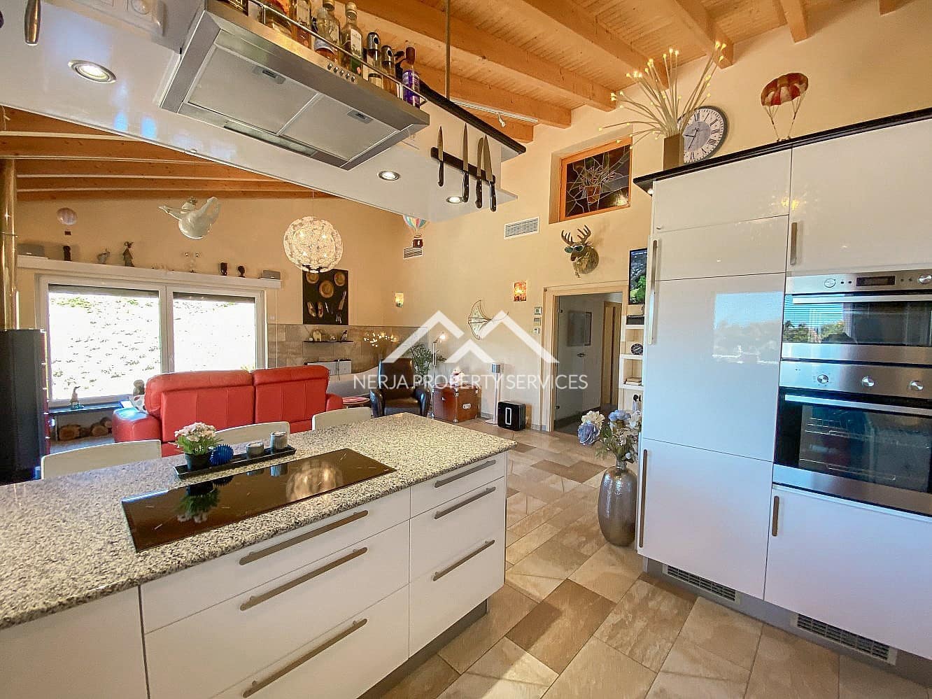 4 soveværelse Villa til salg i Frigiliana med swimmingpool garage - € 780.000 (Ref: 6905407)