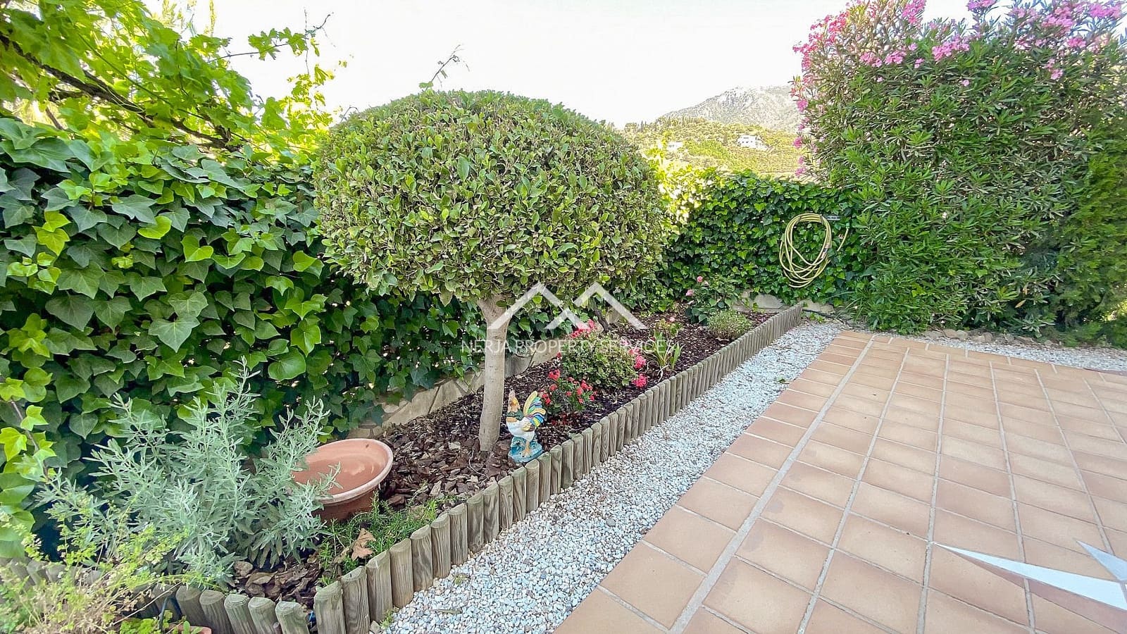 4 soveværelse Villa til salg i Frigiliana med swimmingpool garage - € 780.000 (Ref: 6905407)