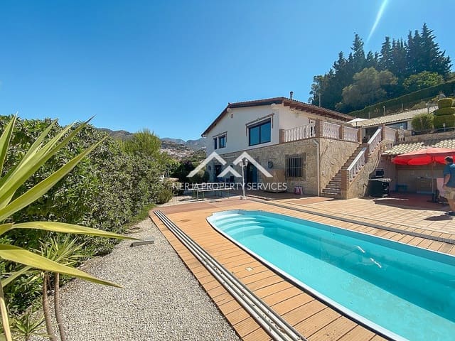 4 soveværelse Villa til salg i Frigiliana med swimmingpool garage - € 780.000 (Ref: 6905407)