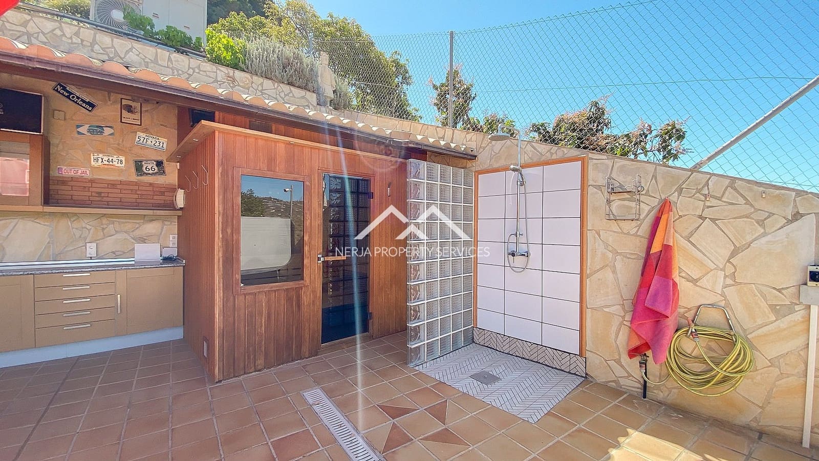 4 soveværelse Villa til salg i Frigiliana med swimmingpool garage - € 780.000 (Ref: 6905407)