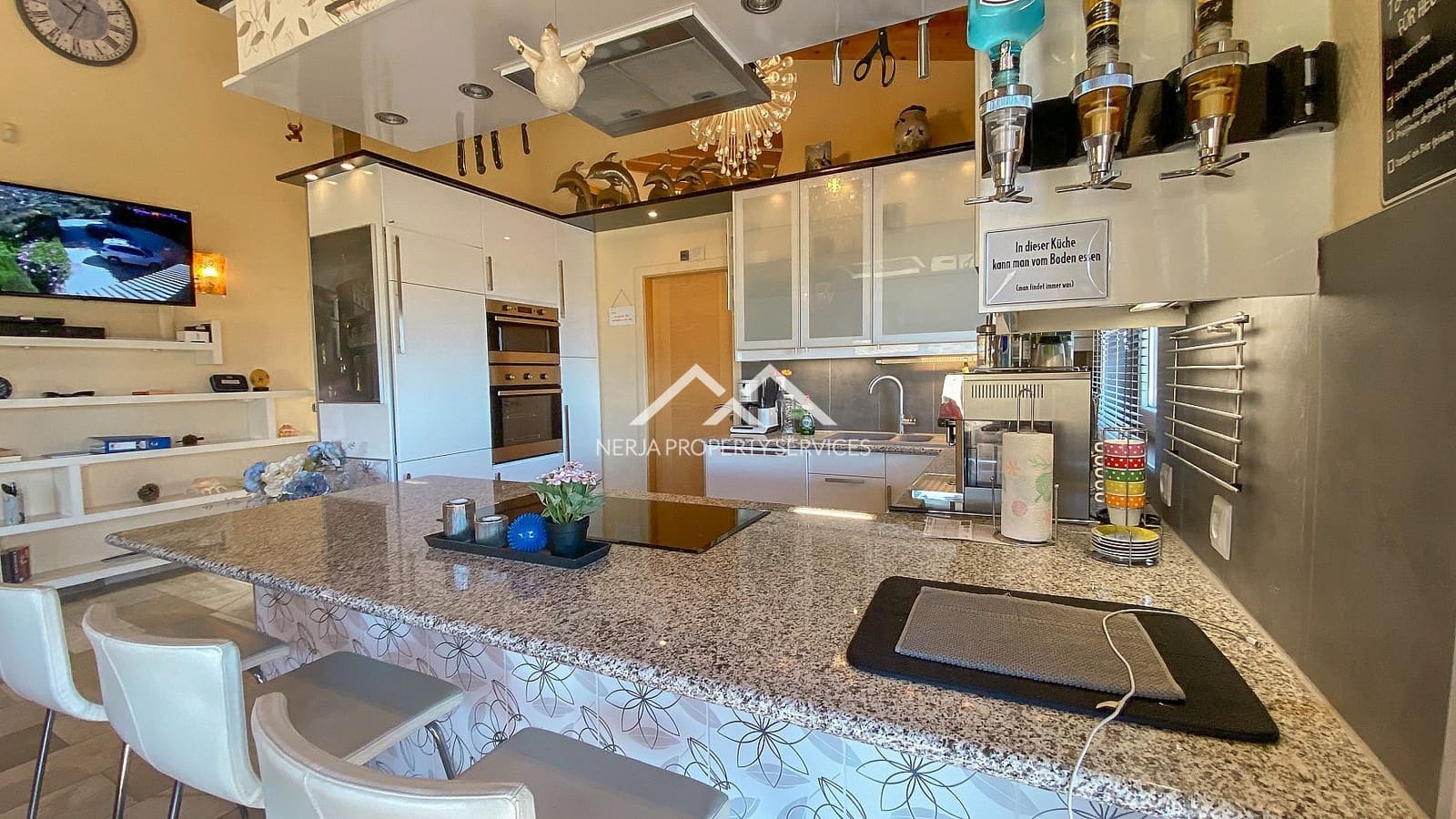 4 soveværelse Villa til salg i Frigiliana med swimmingpool garage - € 780.000 (Ref: 6905407)