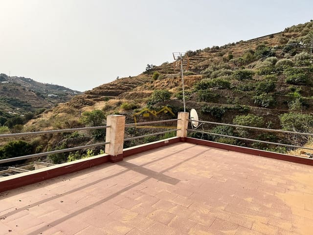 2 soverom Hus til salgs i Frigiliana med garasje - € 199 000 (Ref: 7035734)