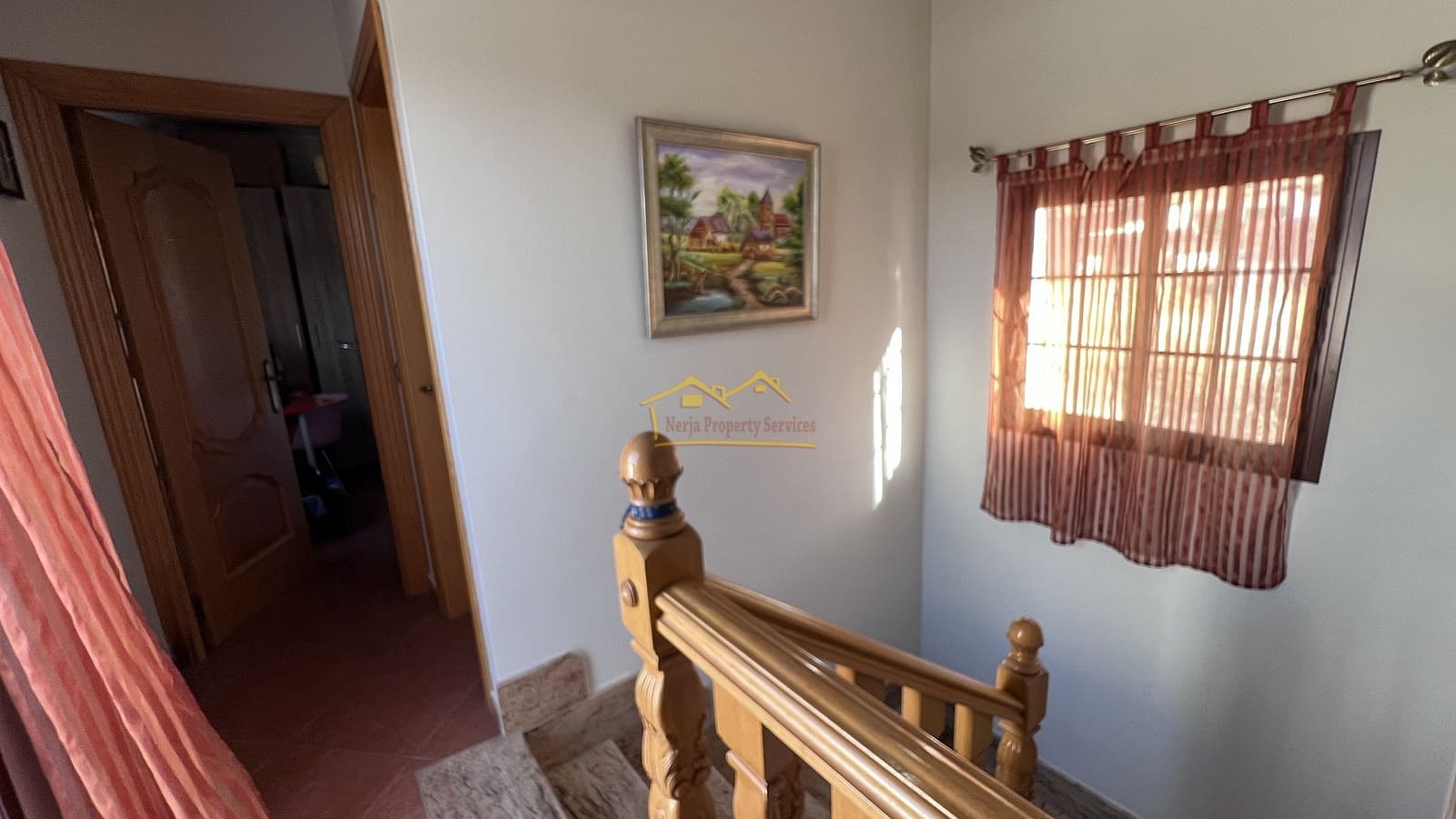 4 soveværelse Byhus til salg i Sayalonga - € 237.000 (Ref: 7277942)