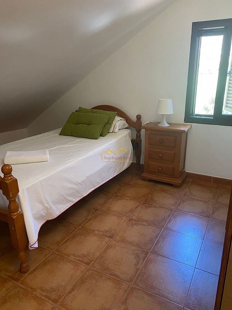 3 soverom Villa til salgs i Torrox med svømmebasseng garasje - € 400 000 (Ref: 7337938)