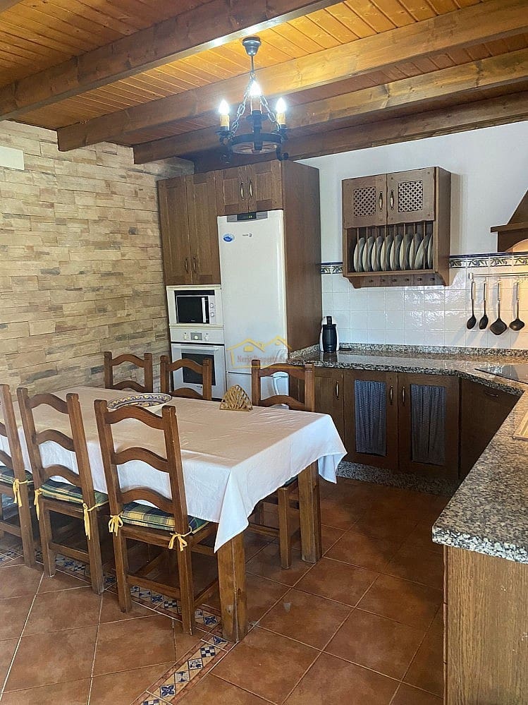 3 soverom Villa til salgs i Torrox med svømmebasseng garasje - € 400 000 (Ref: 7337938)