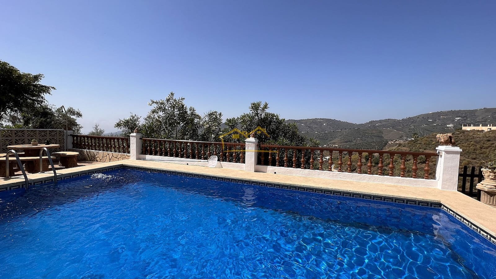 3 soveværelse Finca/Landehus til leje i Frigiliana med swimmingpool garage - € 1.600 (Ref: 7506503)