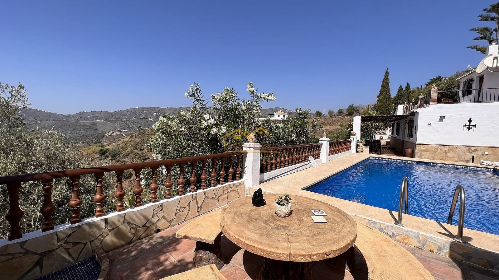 3 soveværelse Finca/Landehus til leje i Frigiliana med swimmingpool garage - € 1.600 (Ref: 7506503)