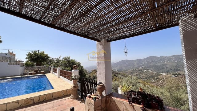 3 soveværelse Finca/Landehus til leje i Frigiliana med swimmingpool garage - € 1.600 (Ref: 7506503)