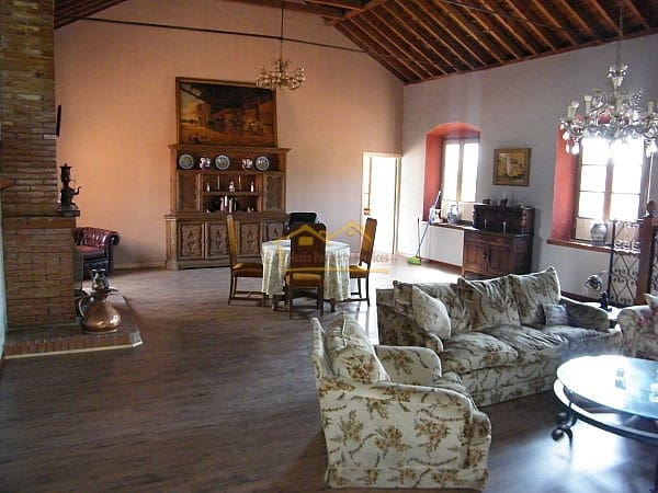 3 soverom Villa til leie i Centro, Nerja med svømmebasseng garasje - € 2 000 (Ref: 7506512)