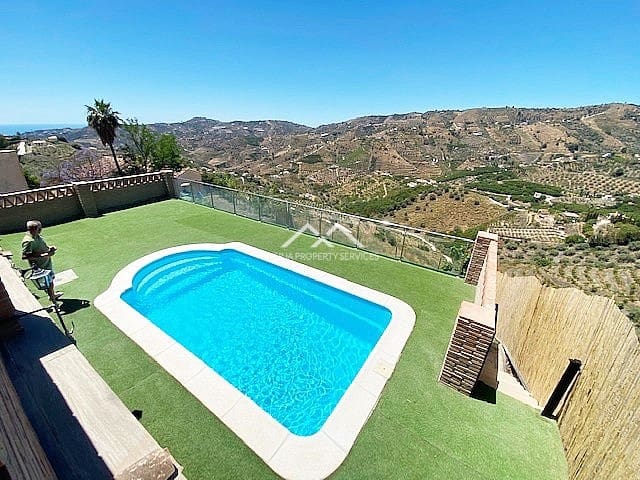 3 soverom Villa til leie i Frigiliana med svømmebasseng garasje - € 1 500 (Ref: 7506514)