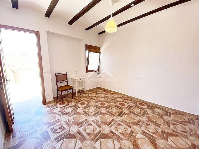 3 soverom Villa til leie i Frigiliana med svømmebasseng garasje - € 1 500 (Ref: 7506514)