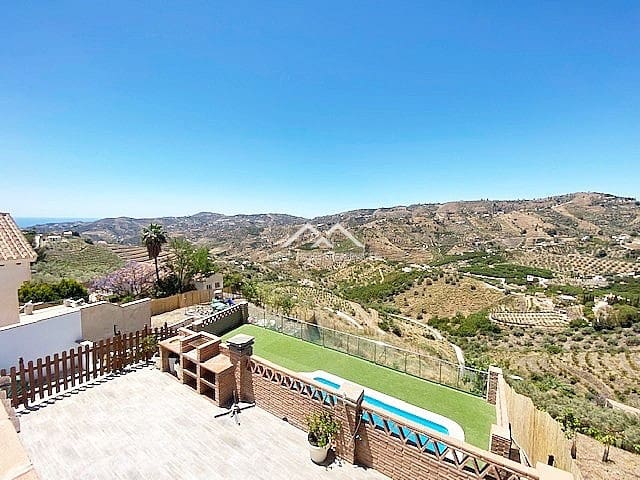 3 soverom Villa til leie i Frigiliana med svømmebasseng garasje - € 1 500 (Ref: 7506514)